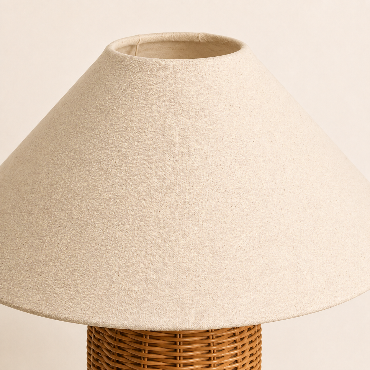 Rattan Table Lamp - Wabi-Sabi Cylindrical Bedside Lamp